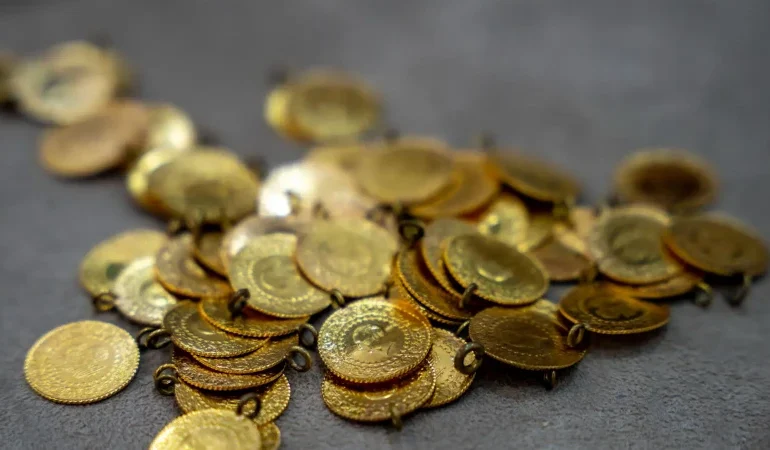 ALTIN FİYATLARI SON DURUM 23 MAYIS: Gram altın, çeyrek fiyatları ne kadar, düşüyor mu? Hafta sonu güncel altın fiyatları