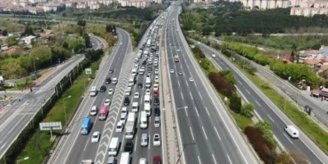 İSTANBUL VALİLİĞİ SON DAKİKA: 1 Mayıs'ta İstanbul'da hangi yollar kapalı 2026? 1 Mayıs'ta İstanbul'da kapalı olan yol ve otoyolların listesi