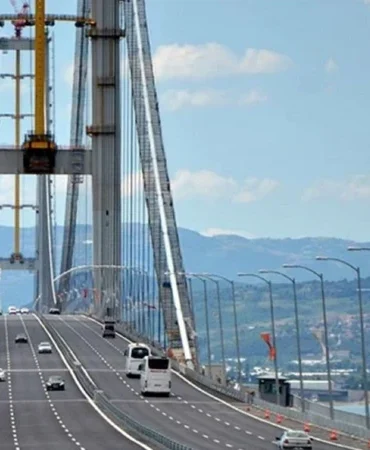 Köprü, otoyol ve toplu ulaşım Kurban Bayramı'nda ücretsiz oldu mu? Karar Resmi Gazete'de yayımlandı