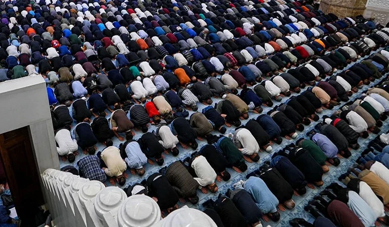 ISPARTA BAYRAM NAMAZI SAATİ 2026: Isparta bayram namazı saati 27 Mayıs 2026 Çarşamba