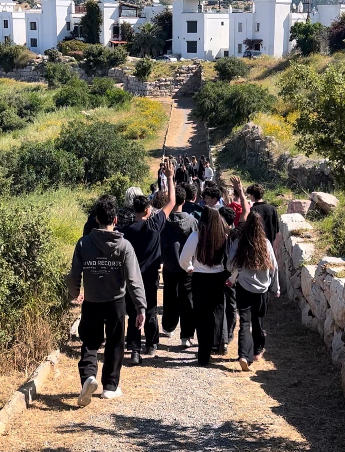 Bodrum’da Öğrencilerden Tarihi Keşif: Halikarnassos Surları Ziyaret Edildi