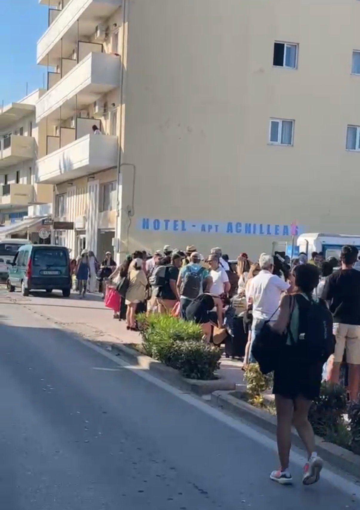 An itibarıyla Kos! Pasaport Kontrol Noktasında Uzun Kuyruklar Oluştu