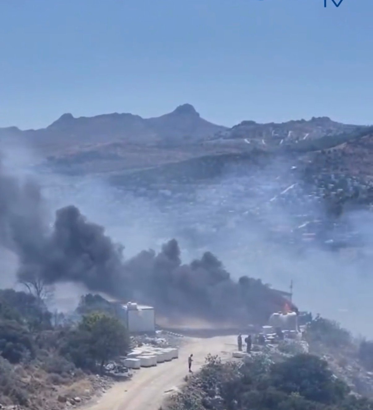Bodrum’da Şantiye Konteynerinde Çıkan Yangın Makilik Alana Sıçradı