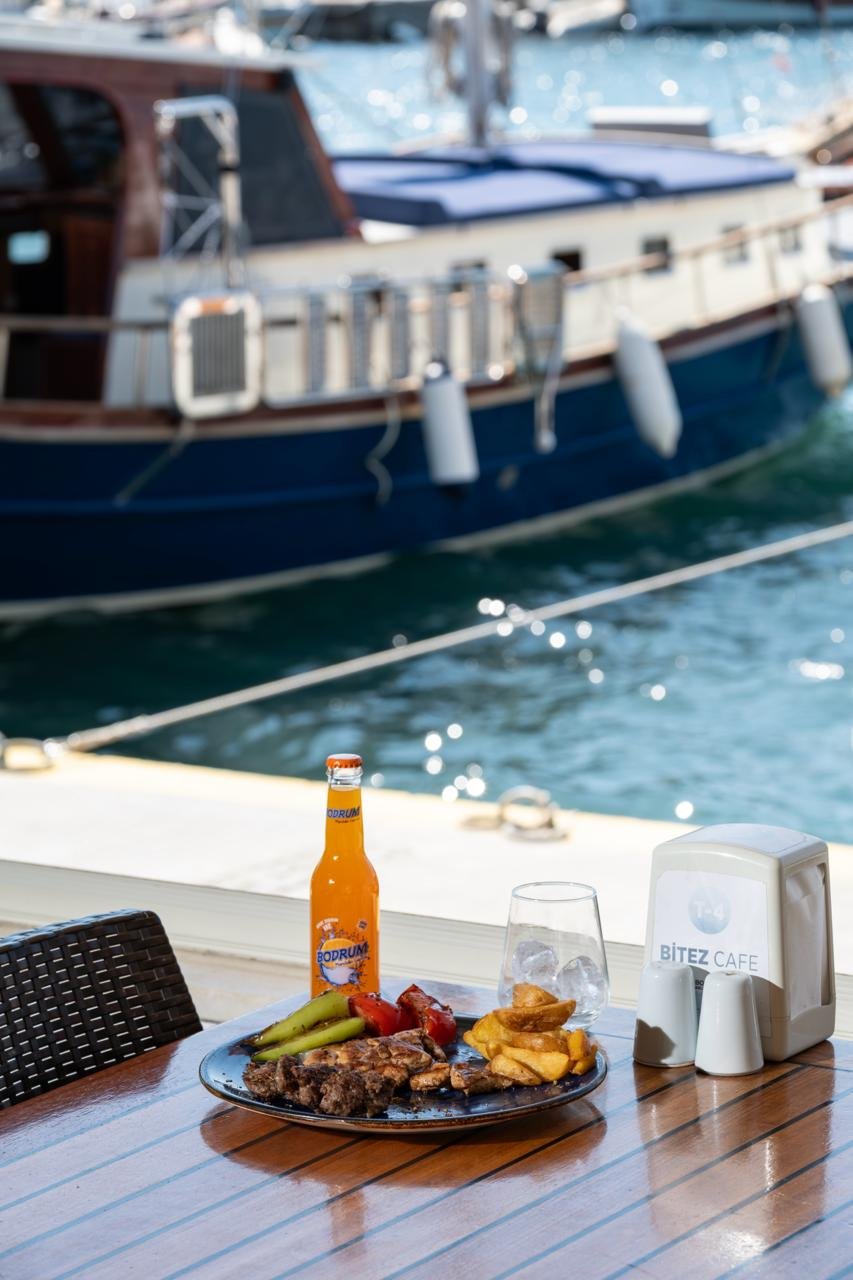 Bodrum Belediye A.Ş. Kafeleri Yazın Buluşma Noktası Oldu