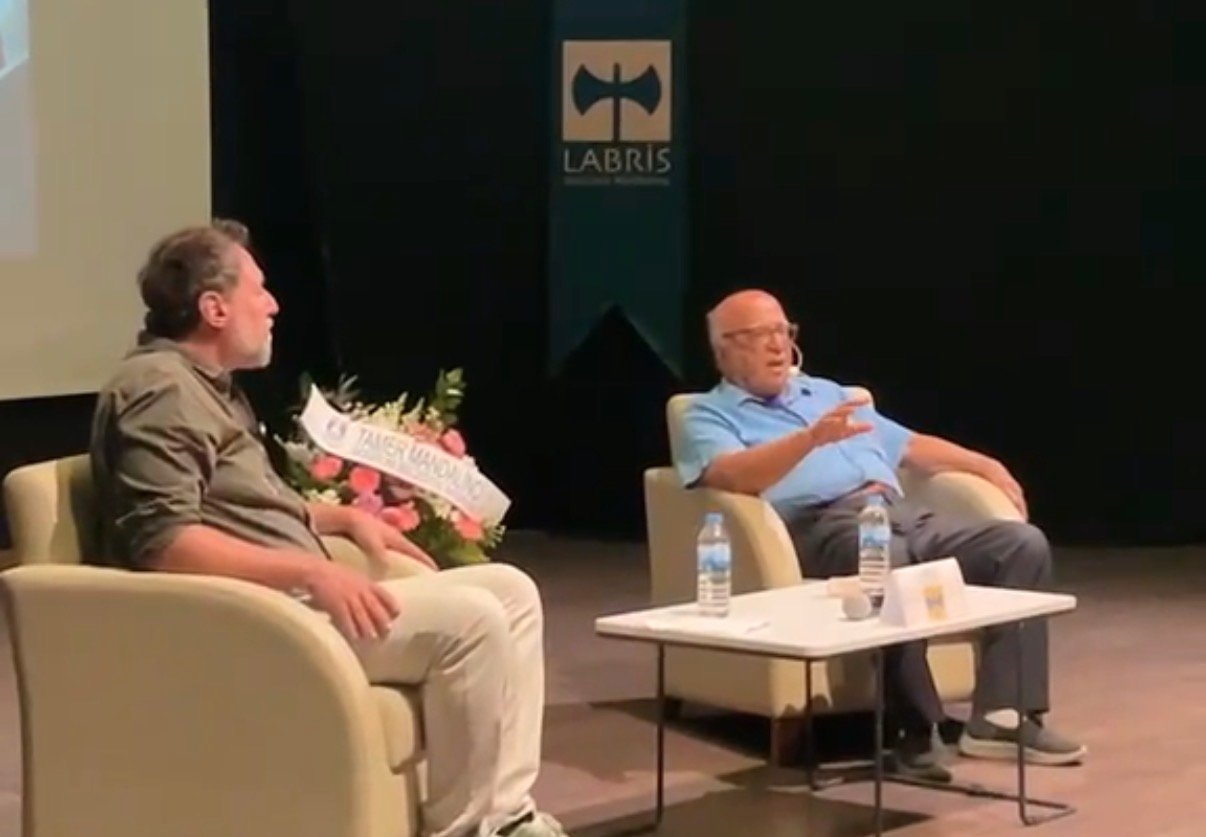 Türkiye’nin Önde Gelen Felsefecilerinden Prof. Dr. Ahmet Arslan’a Bodrum’da Yoğun İlgi