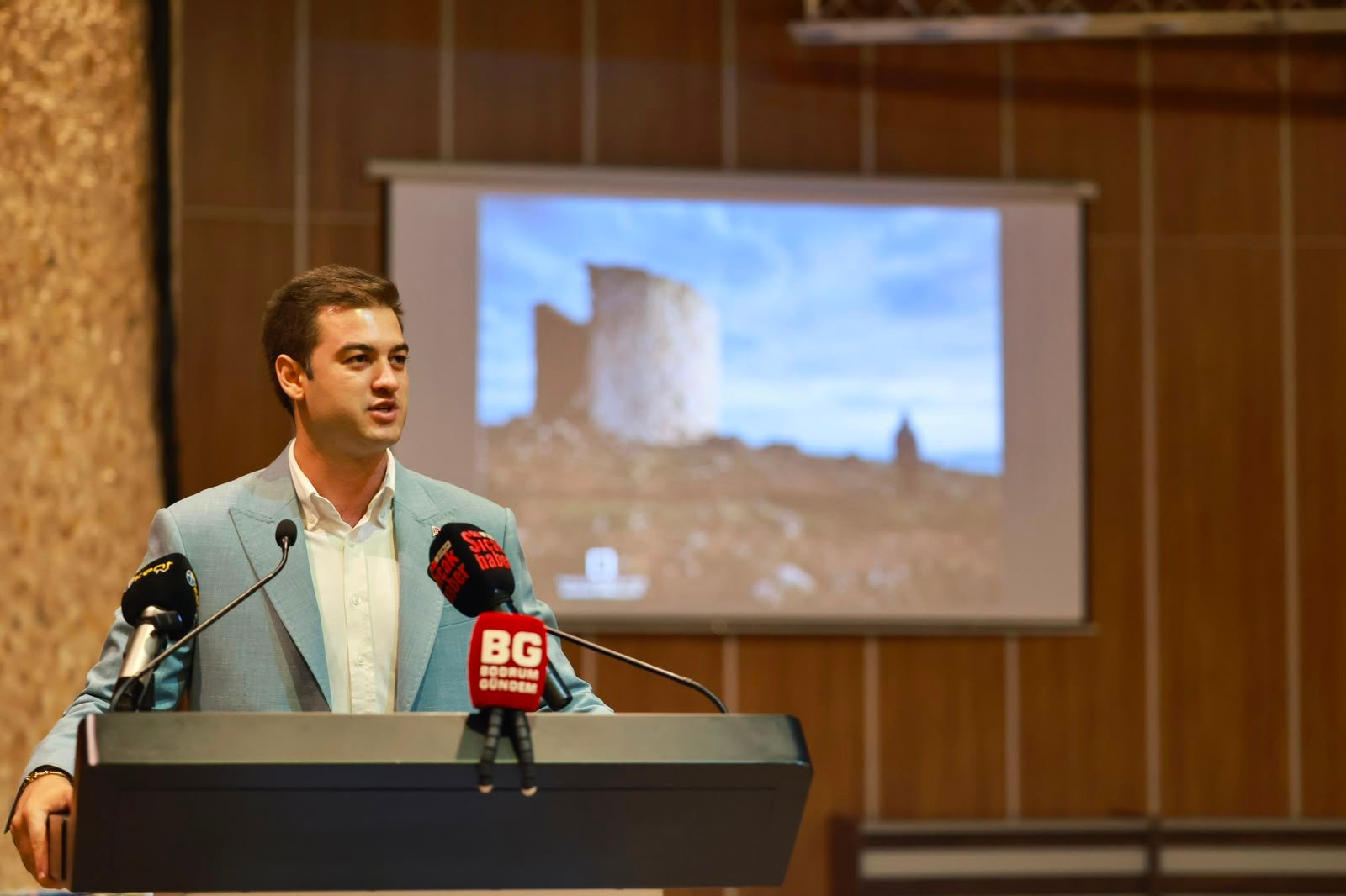 Bodrum Değirmenburnu Tarihi Yel Değirmenleri İçin Geleceğe Yön Verecek Fikirler Ödüllendirildi