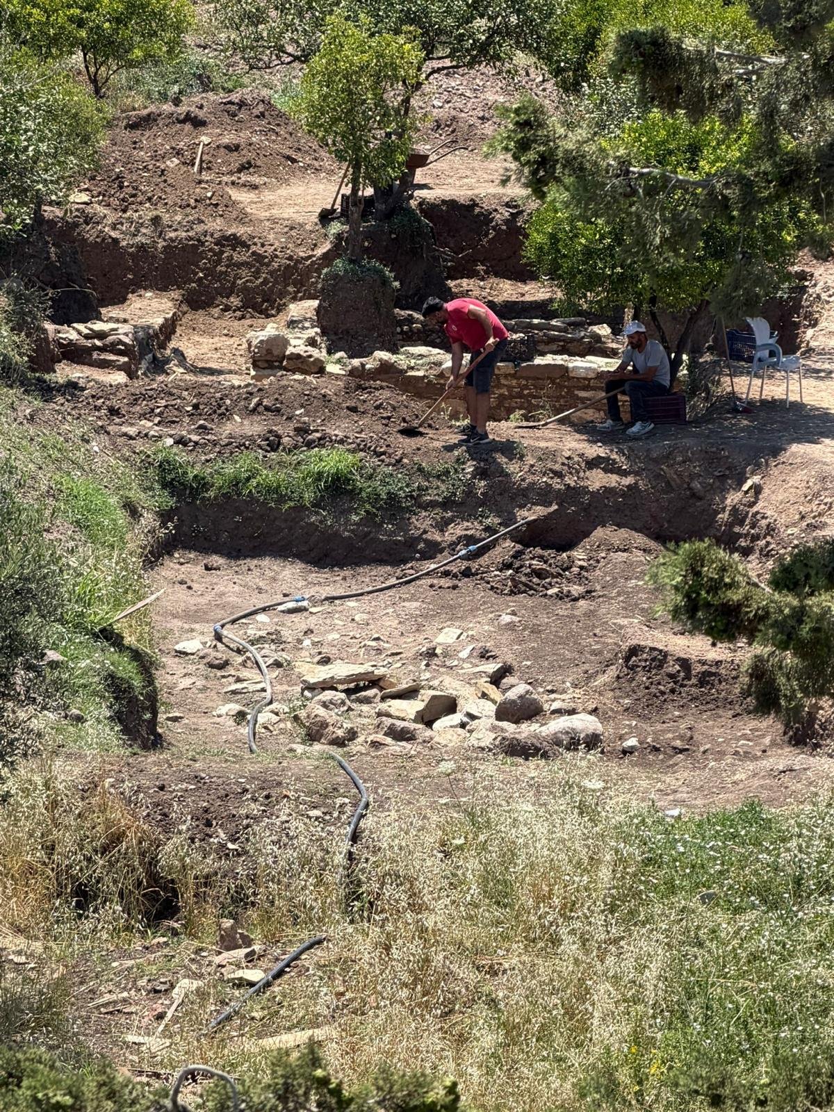 Hattat Koyu’nda Tarihi İzler Ortaya Çıktı