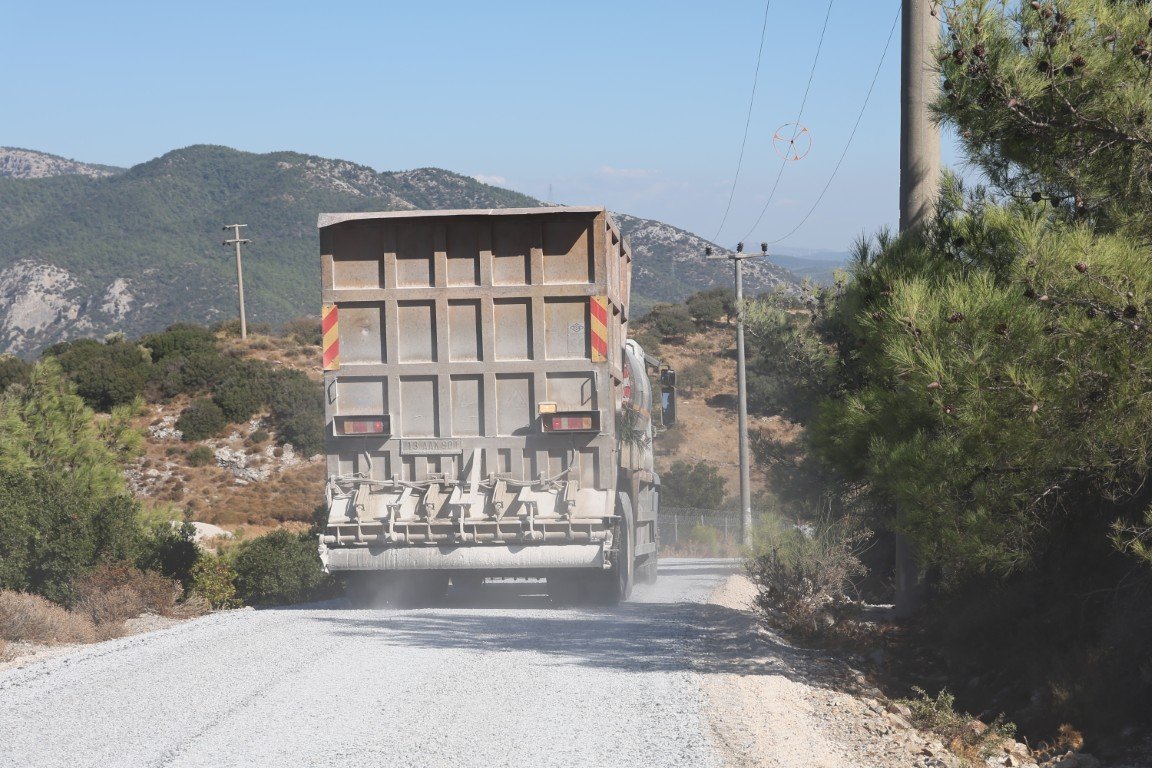 Bodrum’da Sathi Kaplama Çalışmaları Sürüyor