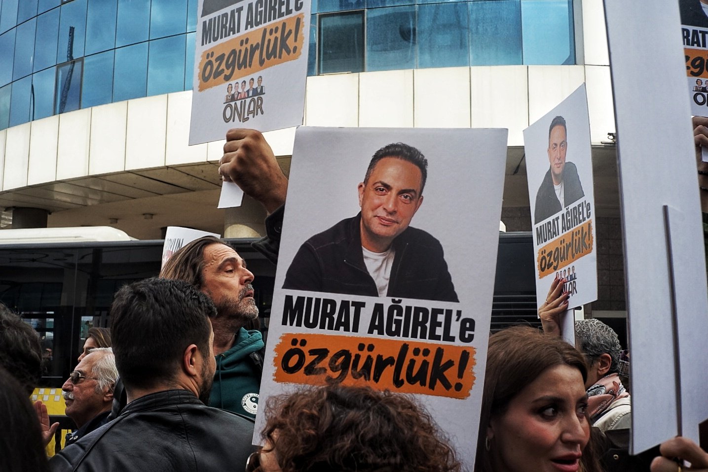 Kadıköy’de Basın Özgürlüğü Eylemi: “Tutuklu Gazetecilere Özgürlük”